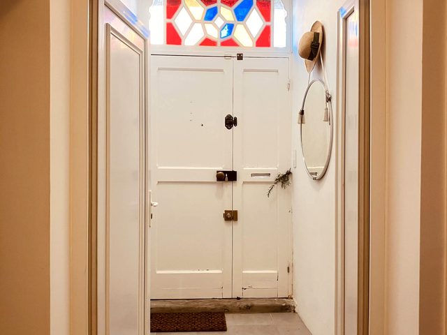 Entrance hall and stained glass