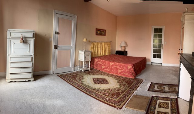 Chambre (étage) côté jardin — vue 1
